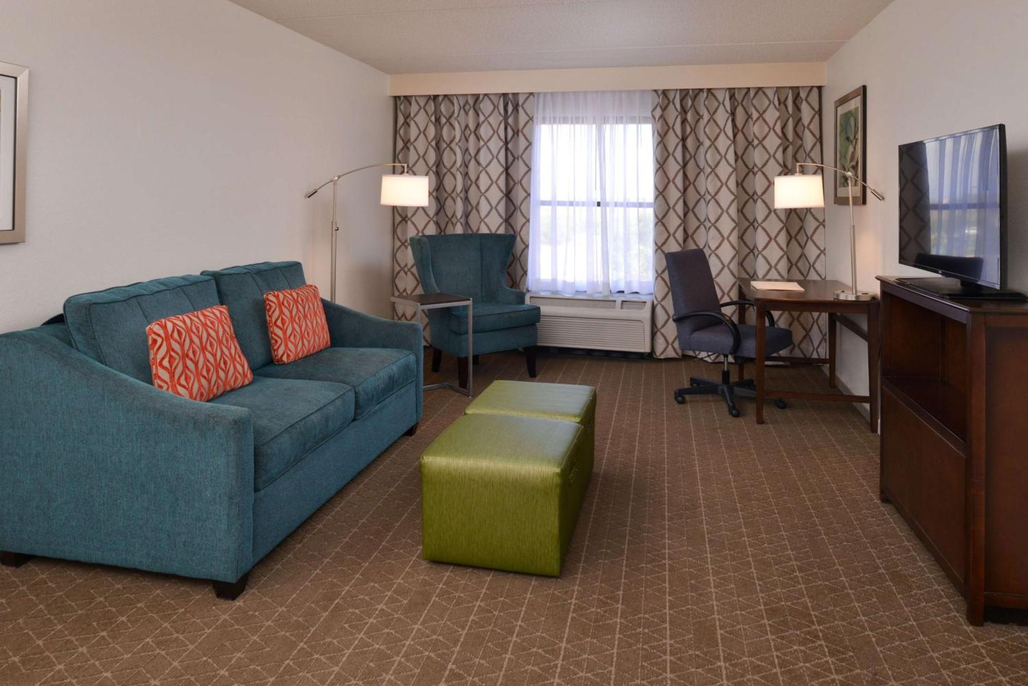 Hampton Inn & Suites Pueblo-Southgate Exterior foto