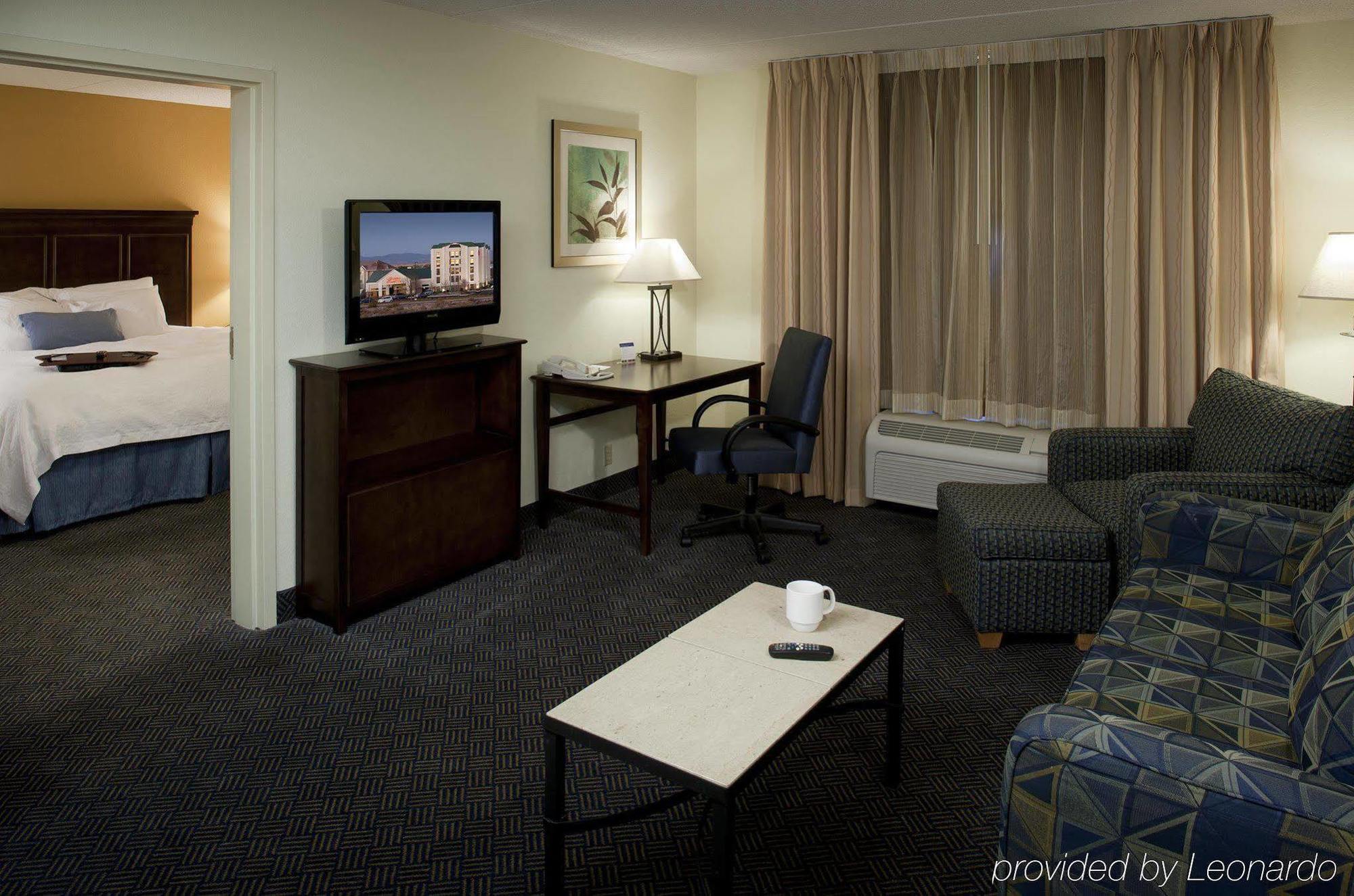 Hampton Inn & Suites Pueblo-Southgate Quarto foto